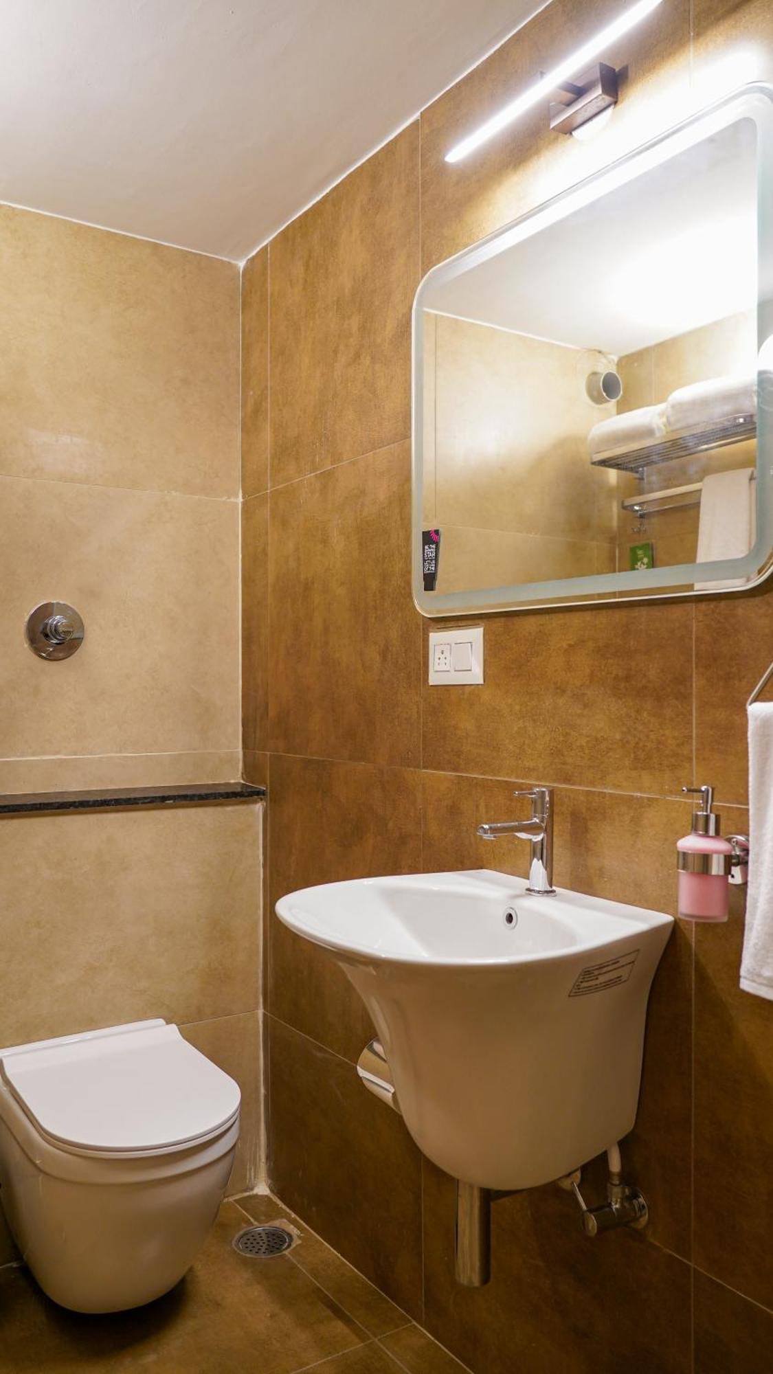 Olive Hotel Millers Road By Embassy Group Bangalore Ngoại thất bức ảnh
