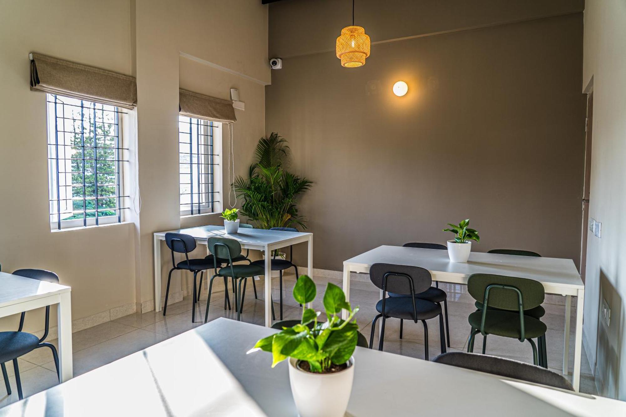Olive Hotel Millers Road By Embassy Group Bangalore Ngoại thất bức ảnh
